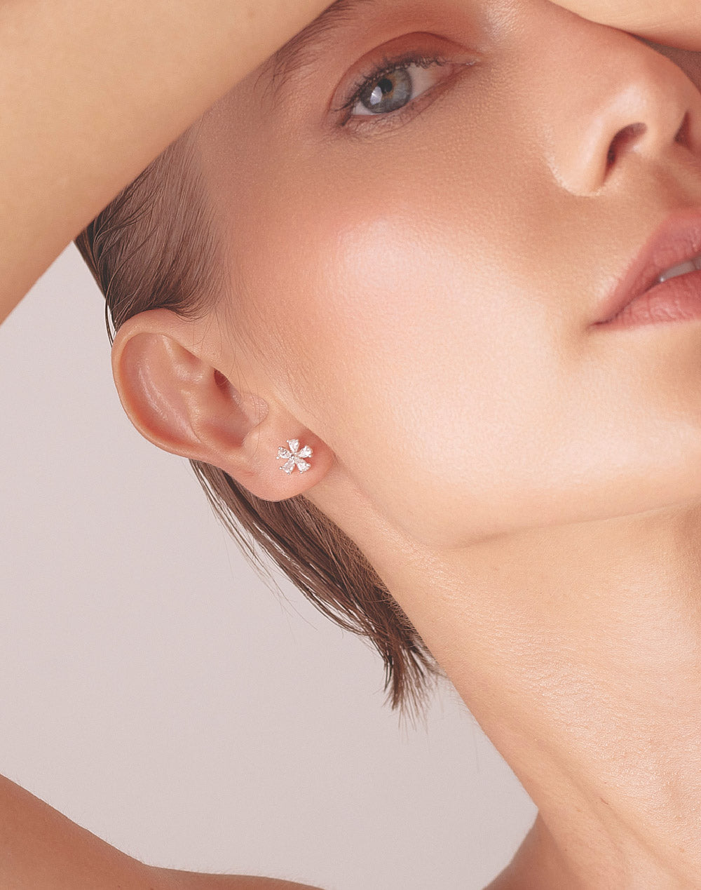 Aretes en Plata 925 Flor Clear