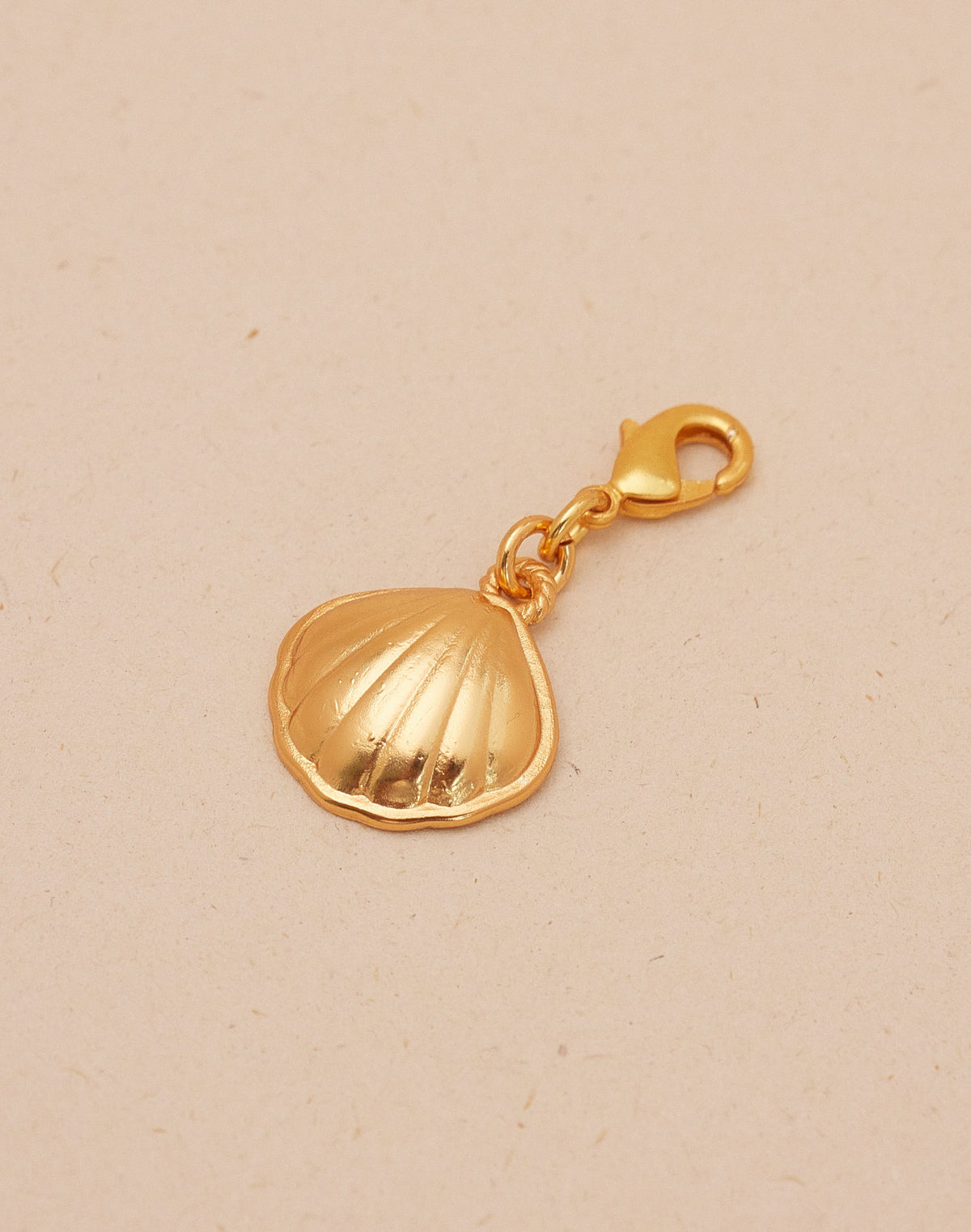 Mini Charm Seashell